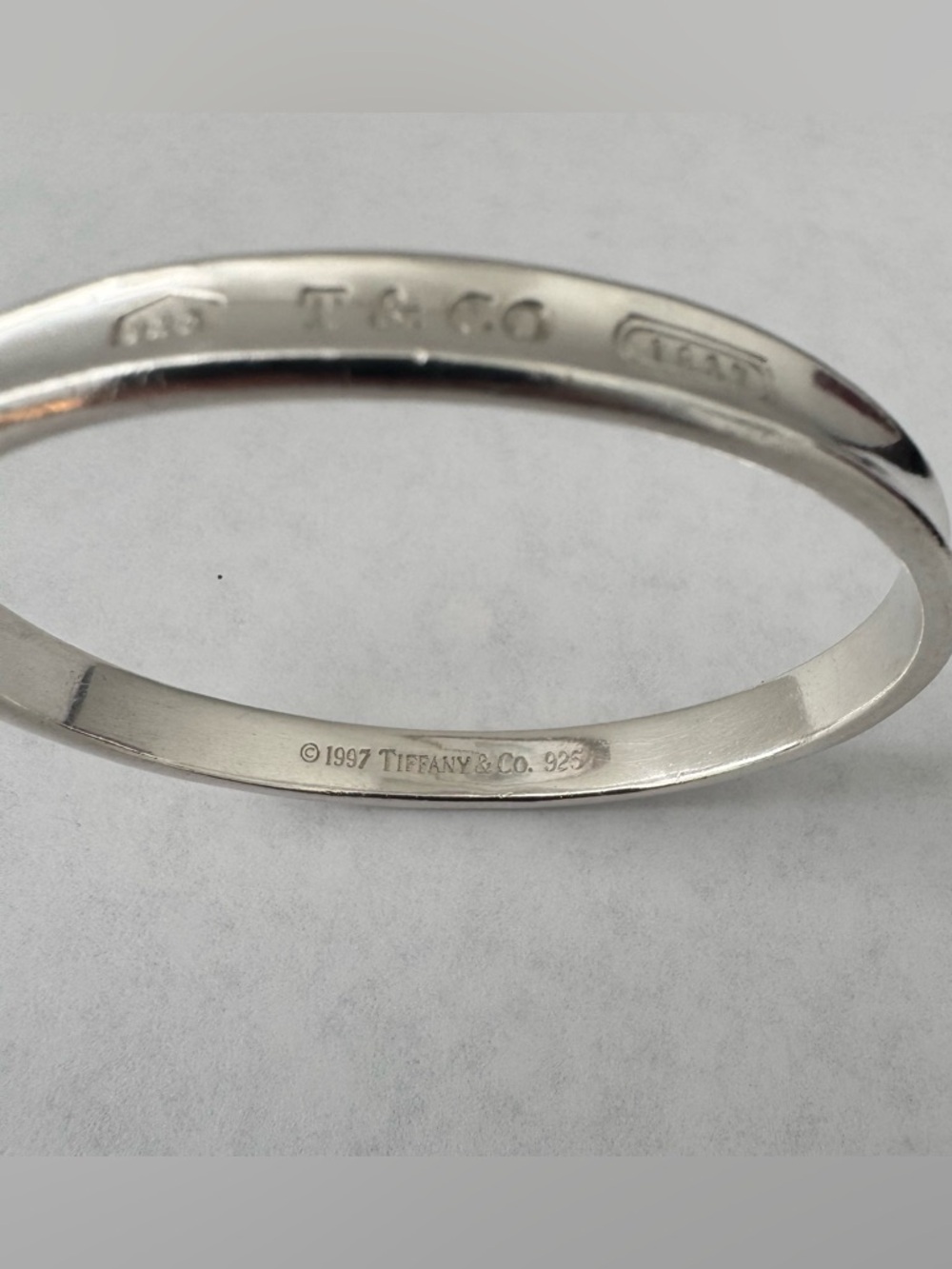 Tiffanys 1837 Narrow Bracelet - Picture 2 of 9